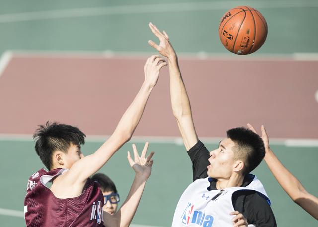 高h禁伦1v1公妇甜蜜